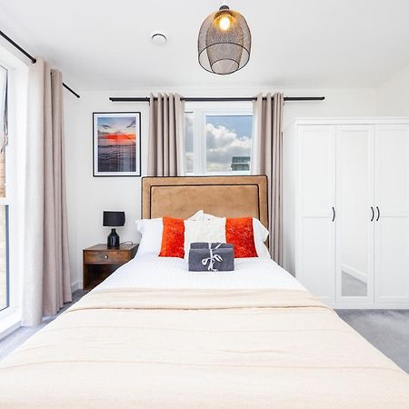 Brentwooddelight Apartment Luaran gambar