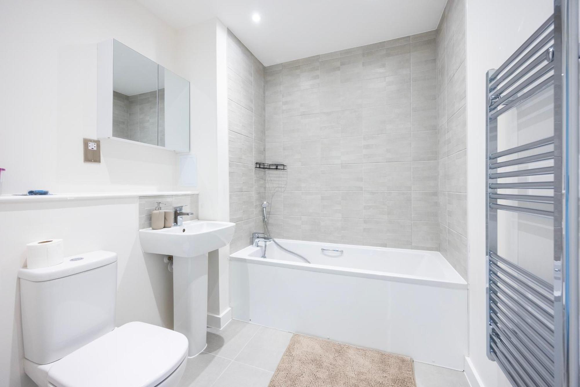 Brentwooddelight Apartment Luaran gambar